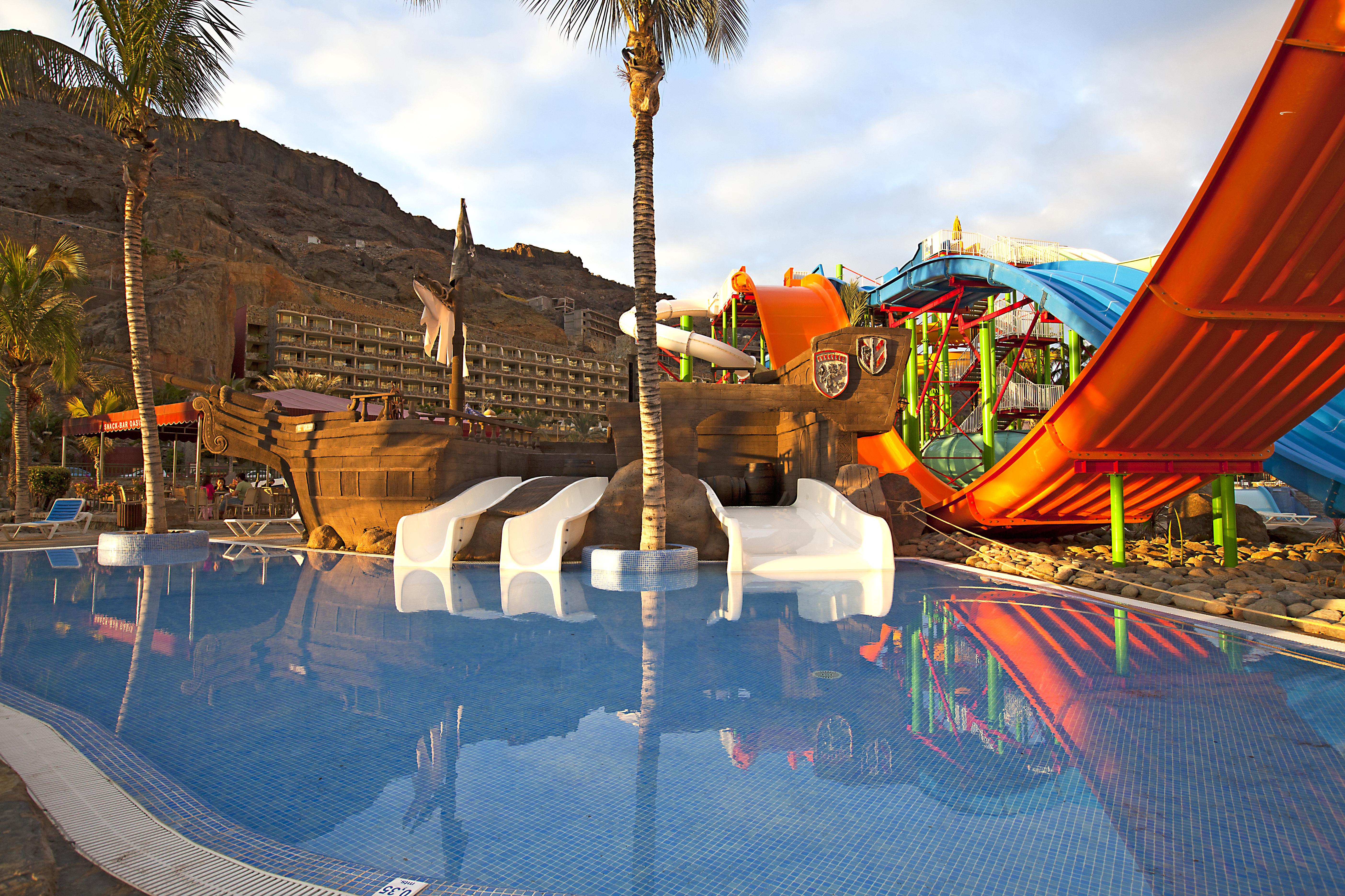 Hotel Livvo Costa Taurito & Aquapark (Adults Only) 외부 사진